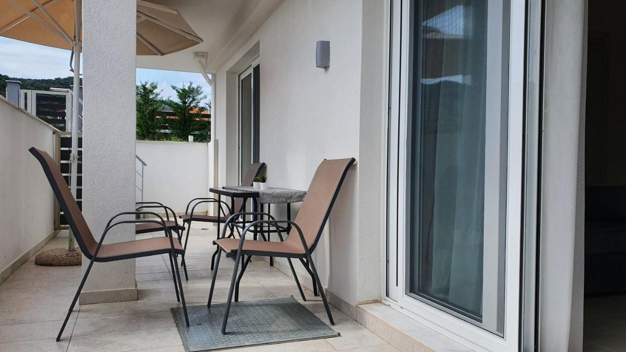 Astra Sarti Luxury Suites ภายนอก รูปภาพ
