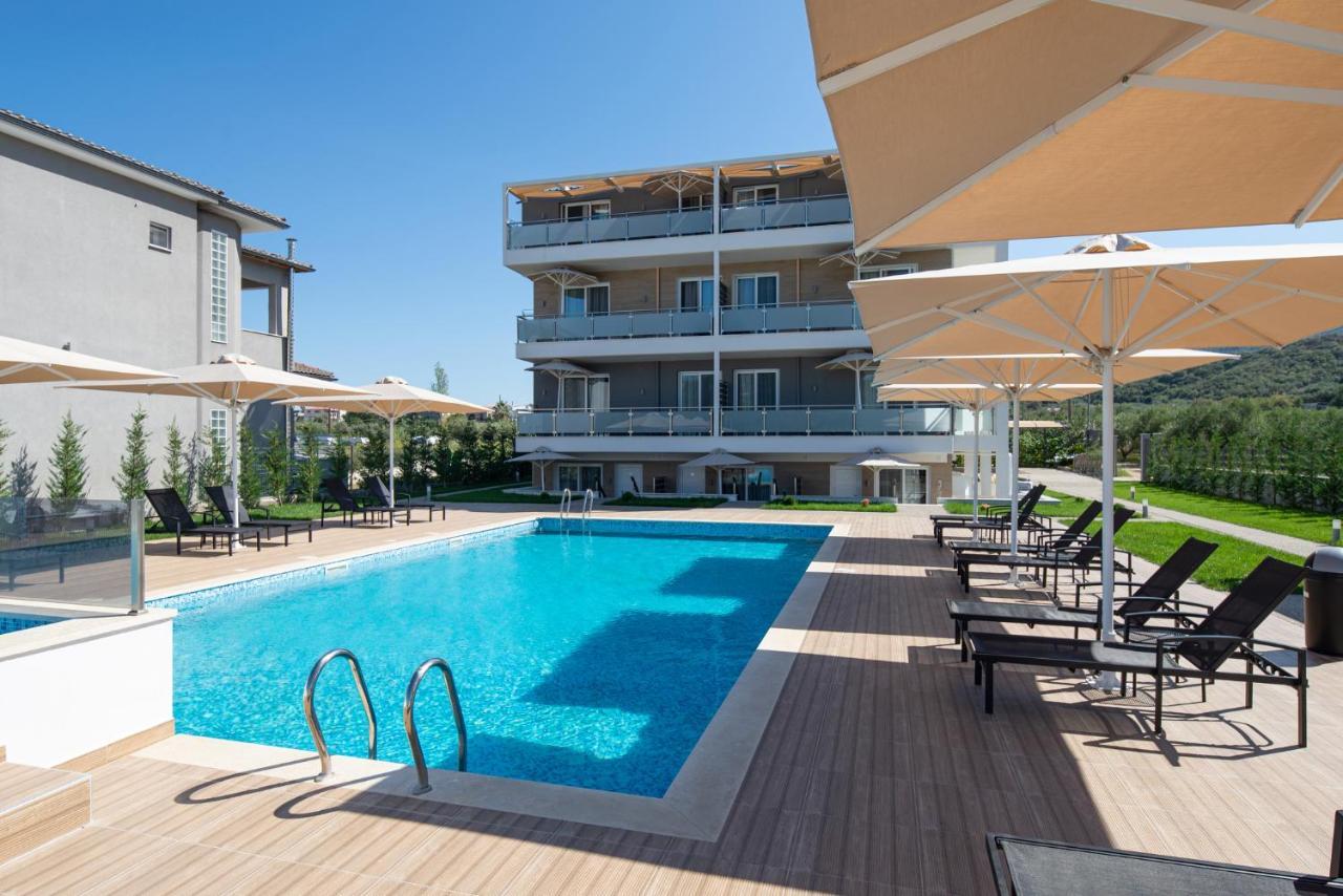 Astra Sarti Luxury Suites ภายนอก รูปภาพ